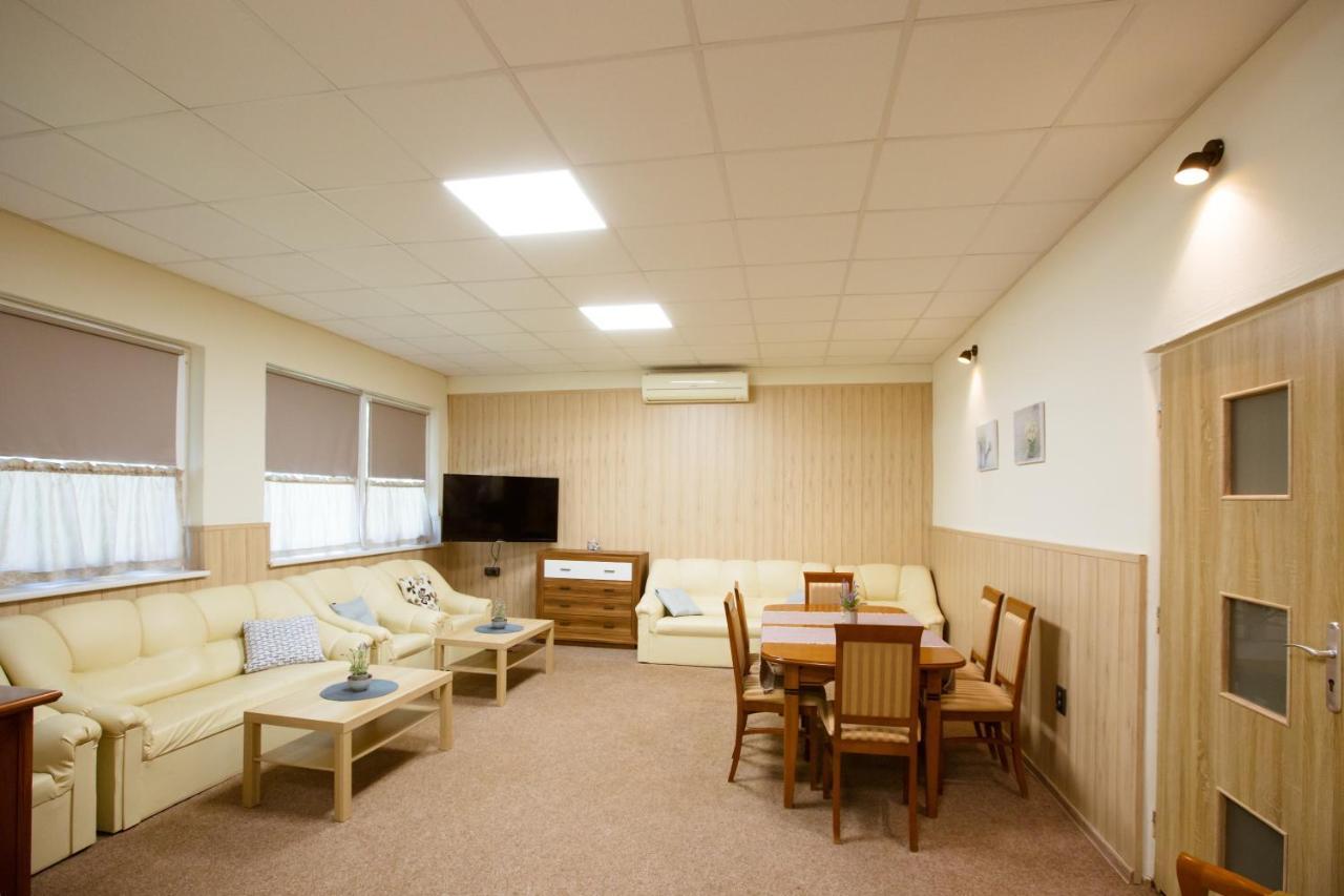 Apartmany Hawaii Patince Bagian luar foto