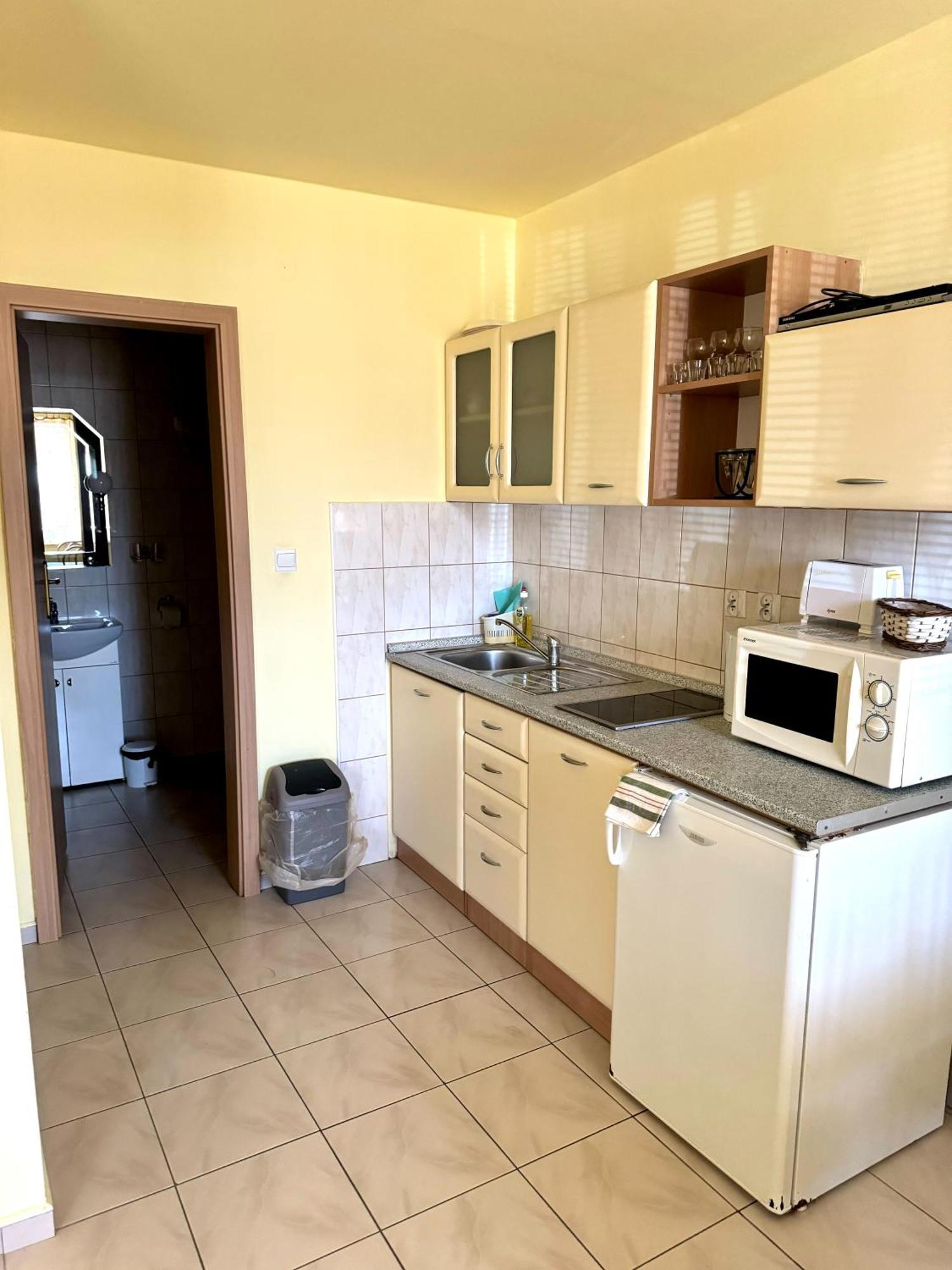 Apartmany Hawaii Patince Bagian luar foto